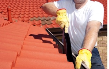 6 Spring Roofing Maintenance Tips