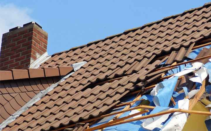Storm Damage Roof Repair Tips