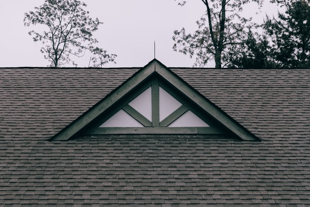 Closeup of a well-maintained roof in the US